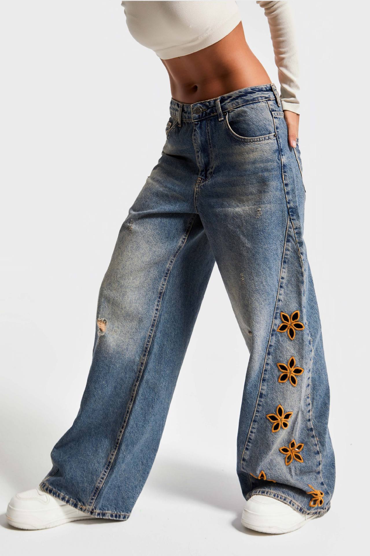 Casual Embroidered High Waist Loose Jeans