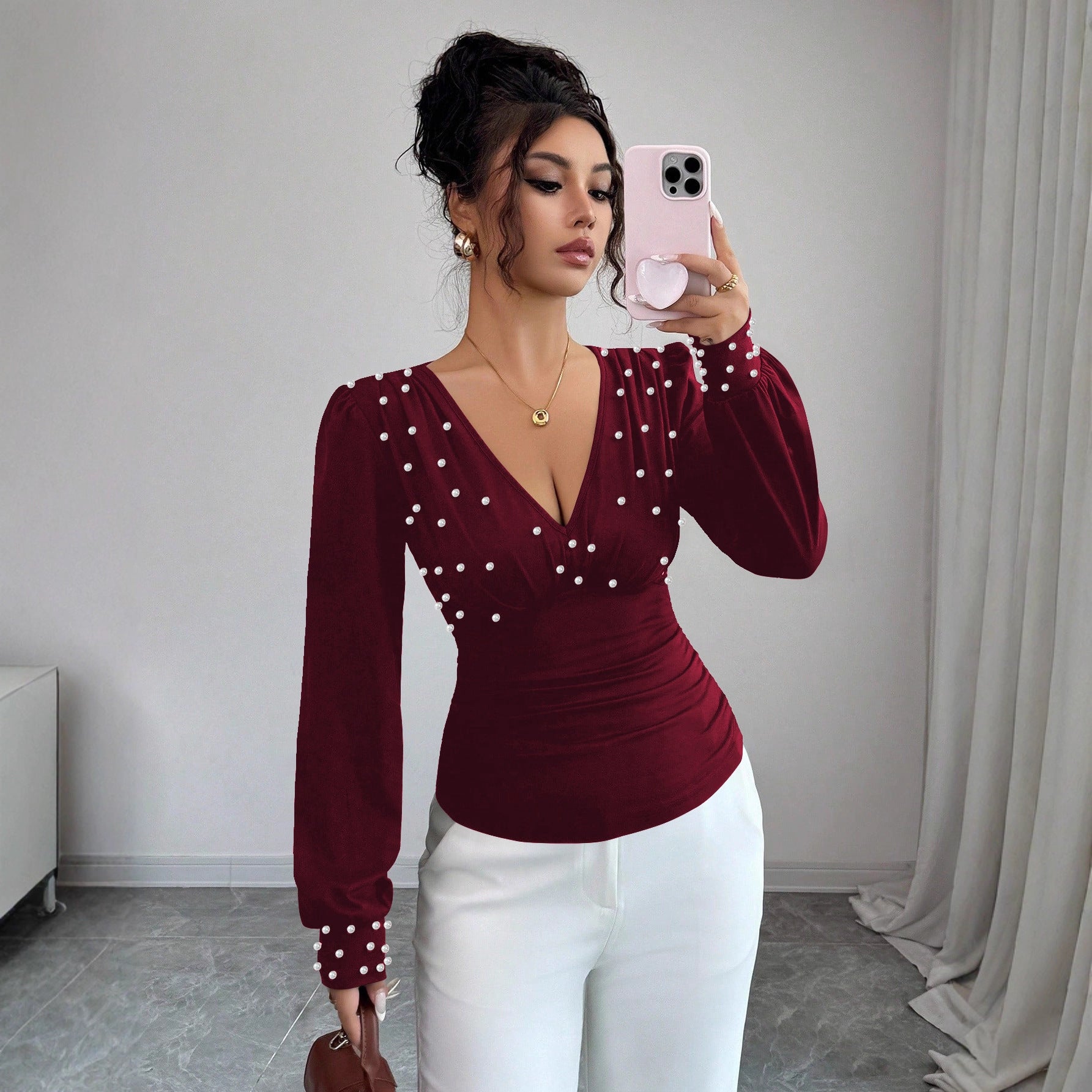 V-neck Pearl Long Sleeve