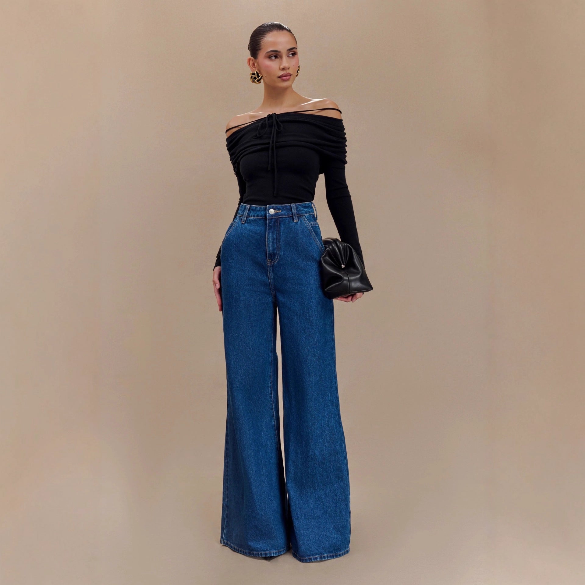 Fashionable Wide Leg Jeans
