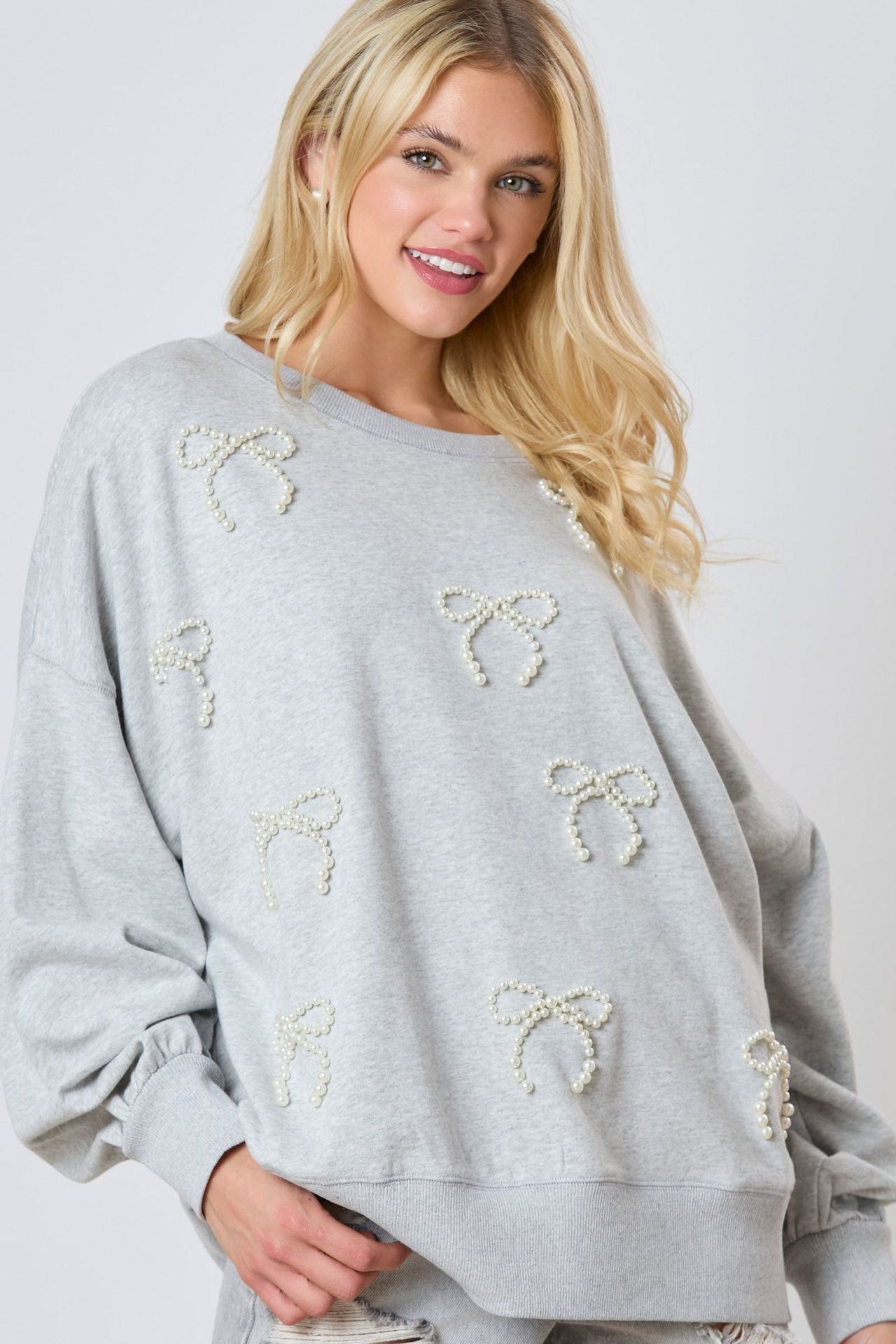 Pearls Bow Long-sleeved Sweater